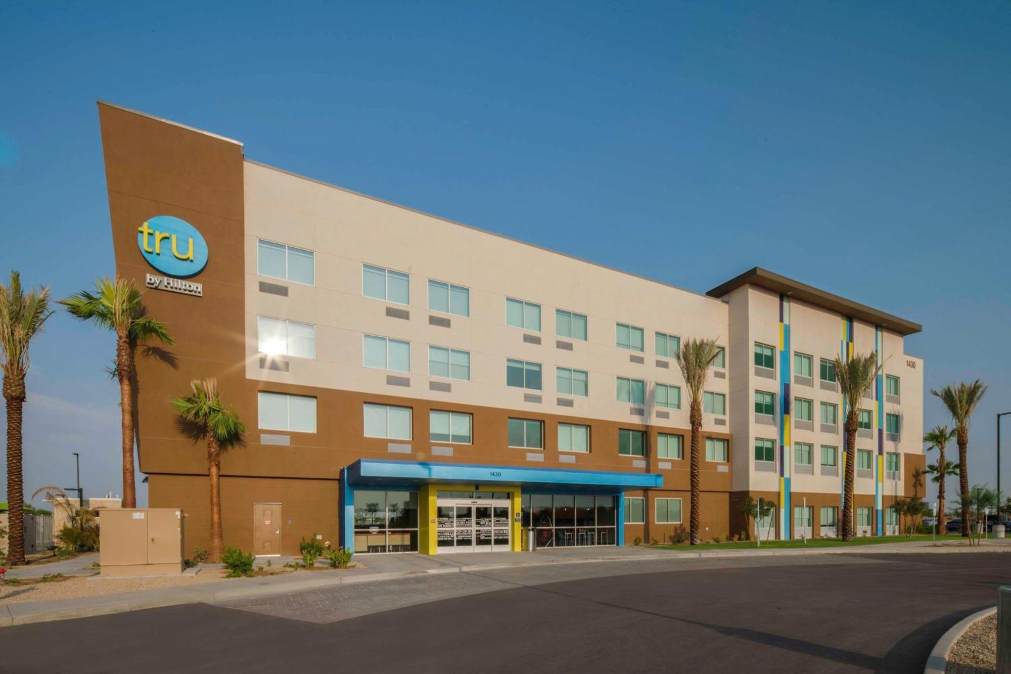 Tru By Hilton Goodyear Phoenix West, Az Exterior photo